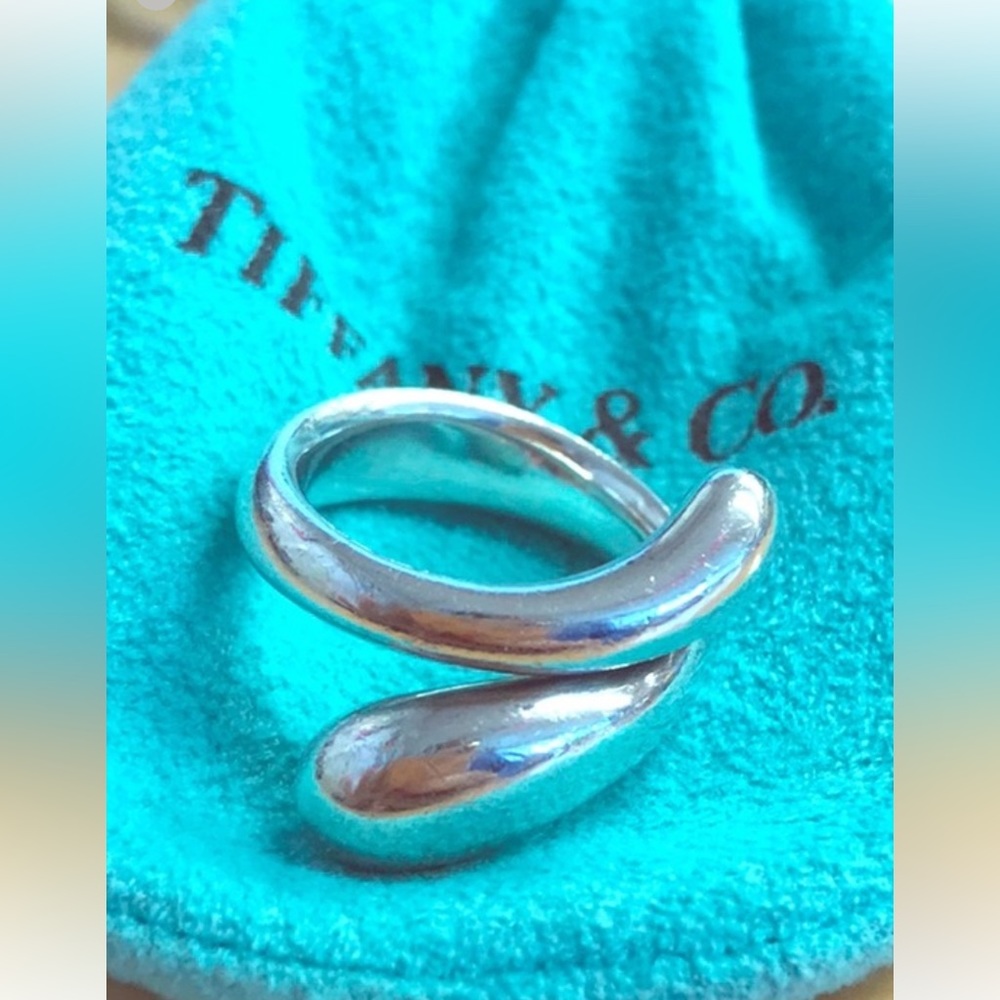 Tiffany & Company Elsa Peretti Tear Drop Ring~